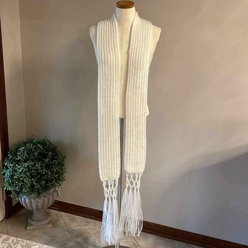 SISLEY women’s EXRA LONG WHITE bridal scarf with tulle fringe approx 100 inches